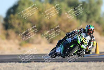 media/Dec-07-2024-CVMA (Sat) [[21c5f1ef85]]/Race 11-Amateur Supersport Open/